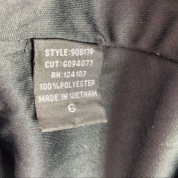 True Envy Dress Floral Accordion Sleeveless Trapeze Shift Size 6 Black Pink - Picture 10 of 10